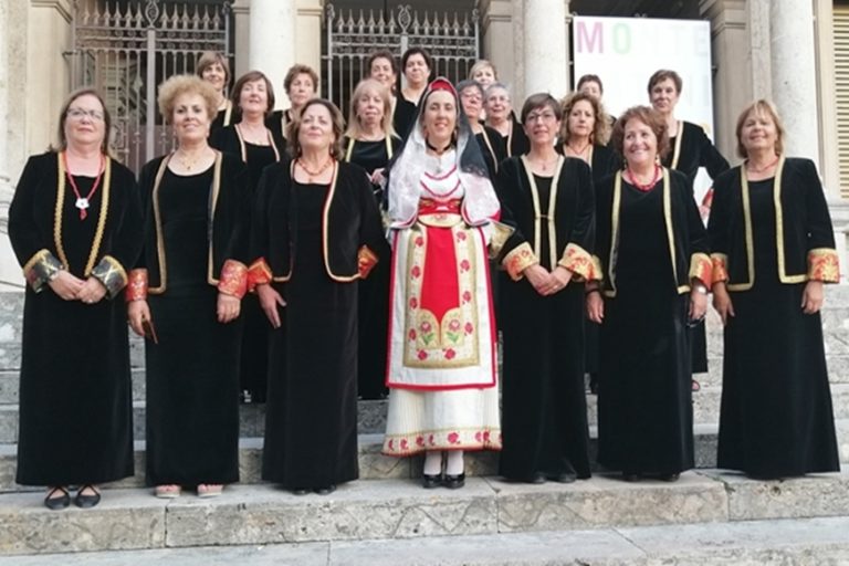 Canti in limba nel festival – concorso dell’Accademia Sa Pintadera