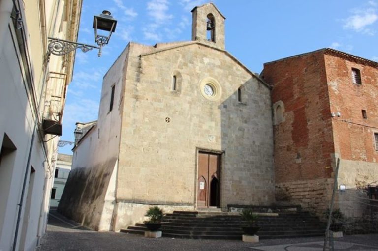 Santa Chiara, il venerdì sera visite guidate anche all’antico monastero per tutta l’estate