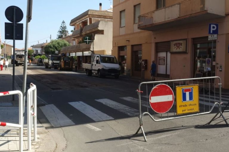 Lavori stradali, un tratto di viale Diaz chiuso al traffico. Disagi e  proteste