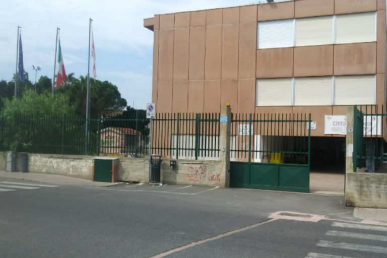 Liceo scientifico “Mariano IV”, oggi pomeriggio le visite con l’Open Day