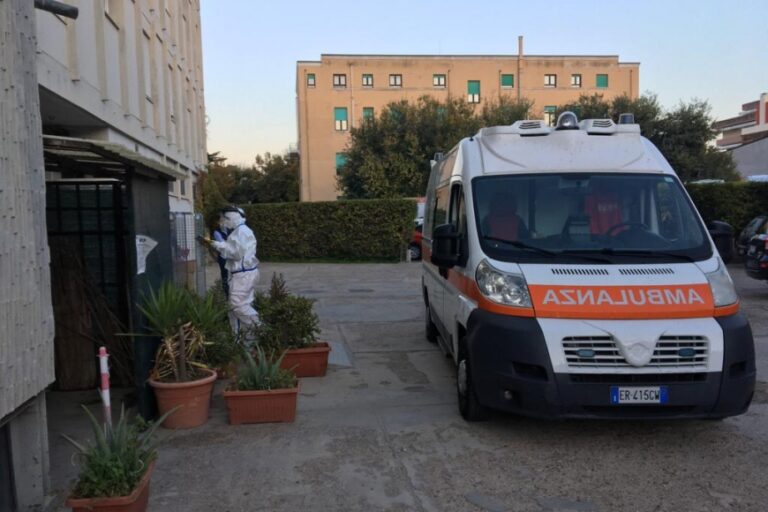 Primi quattro ospiti dal San Martino all’hotel Covid di Oristano, domani arrivi da altri ospedali