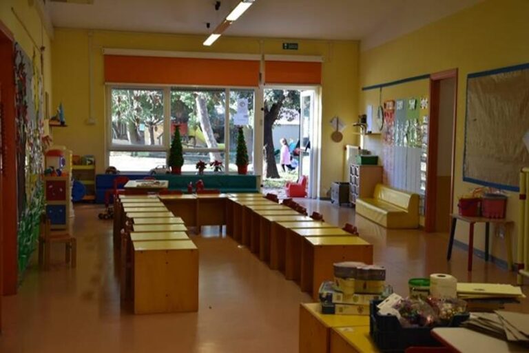 Tecnologia, spazi verdi e laboratori: oggi porte aperte alle scuole dell’infanzia in via Campania e a Silì