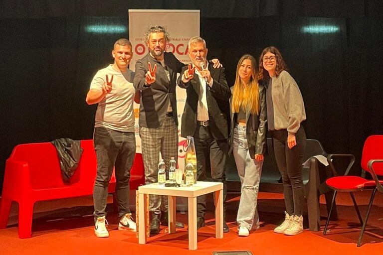 All’Othoca  “Sa die de sa Sardigna” con il comico Stefano Manca e il cantautore Alverio Cau