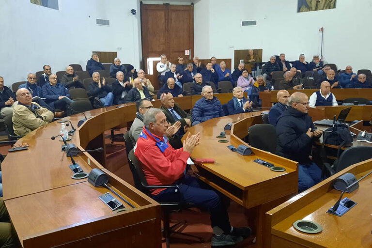 Una squadra di campioni del passato per dare un calcio alla sclerosi multipla