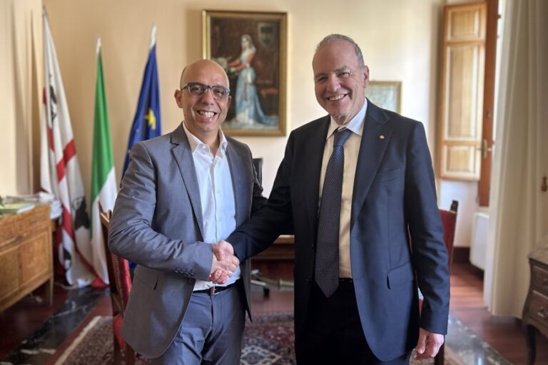 Primo incontro tra il sindaco Massimiliano Sanna e il nuovo prefetto Salvatore Angieri