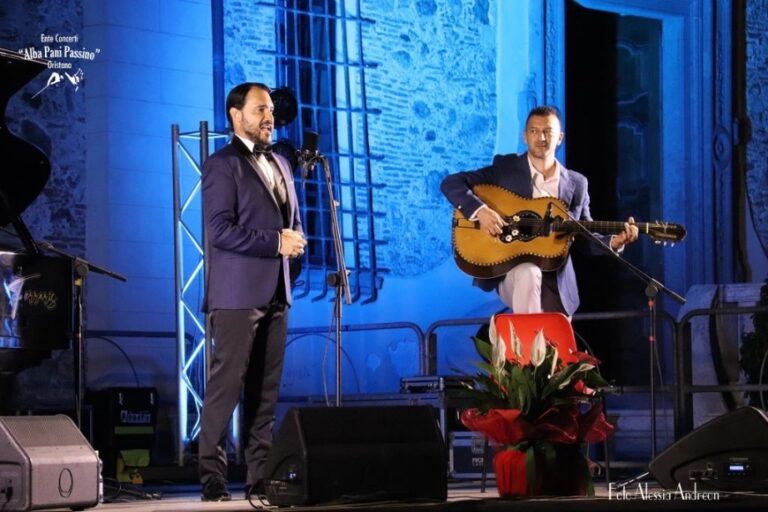 Una serata di emozioni con il tenore Francesco Demuro in piazza Duomo – Foto