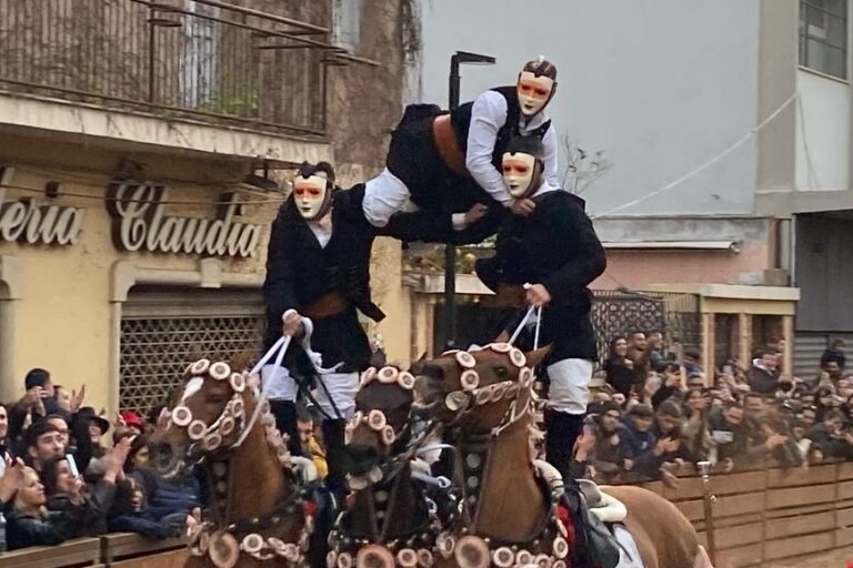 Ecco le classifiche della Sartiglia: l’elenco dei cavalieri premiati